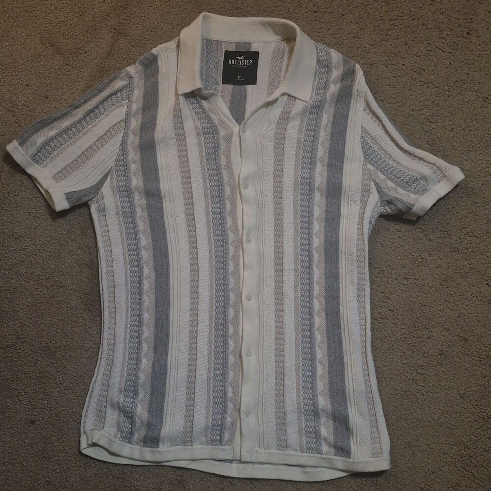 Hollister Men's Short Beige Grey White Knit Button Up Shirt Size Medium